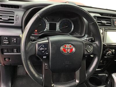 2018 Toyota 4Runner SR5   - Photo 29 - Crest Hill, IL 60403