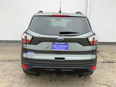 2018 Ford Escape SE   - Photo 6 - Crest Hill, IL 60403