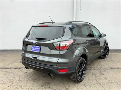 2018 Ford Escape SE   - Photo 8 - Crest Hill, IL 60403