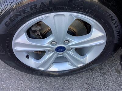 2016 Ford Escape SE   - Photo 39 - Crest Hill, IL 60403