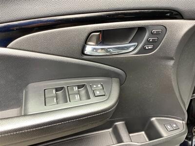 2020 Honda Passport Elite   - Photo 16 - Crest Hill, IL 60403