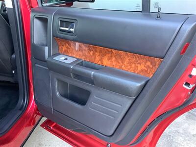 2011 Ford Flex Limited   - Photo 27 - Crest Hill, IL 60403