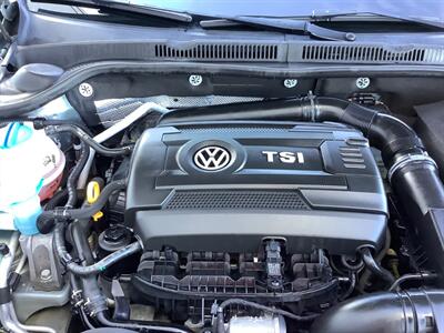 2017 Volkswagen Jetta 1.8T SEL   - Photo 42 - Crest Hill, IL 60403