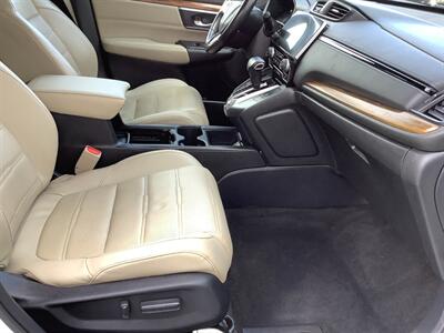 2017 Honda CR-V EX-L w/Navi   - Photo 30 - Crest Hill, IL 60403