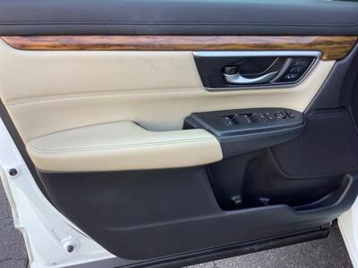 2017 Honda CR-V EX-L w/Navi   - Photo 11 - Crest Hill, IL 60403