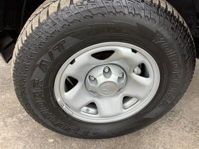 2018 Toyota Tacoma SR V6   - Photo 57 - Crest Hill, IL 60403