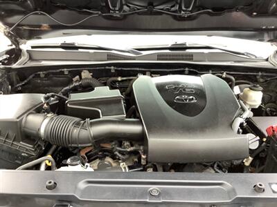 2018 Toyota Tacoma SR V6   - Photo 60 - Crest Hill, IL 60403