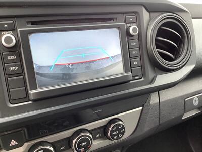 2018 Toyota Tacoma SR V6   - Photo 13 - Crest Hill, IL 60403