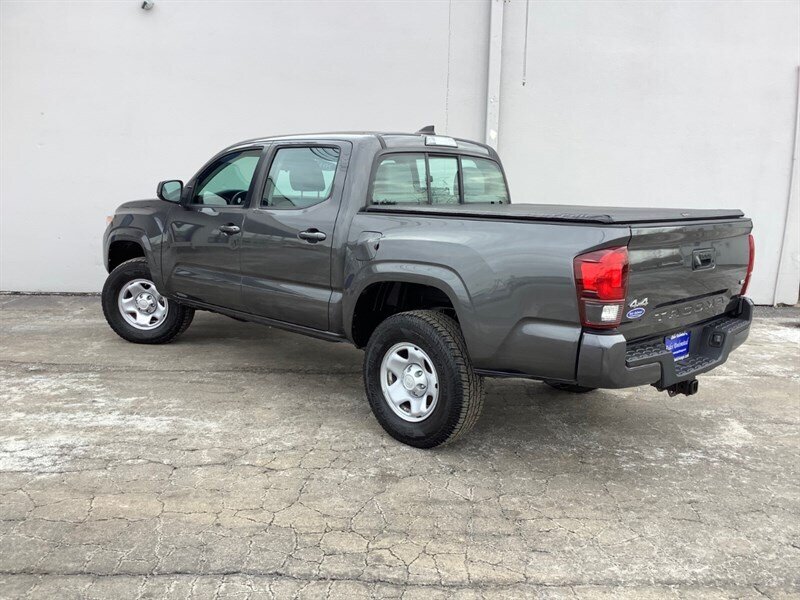 2018 Toyota Tacoma SR5 TRD Pro Sport photo 4