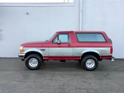 1995 Ford Bronco XL   - Photo 3 - Crest Hill, IL 60403