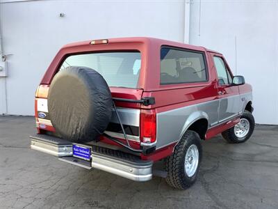 1995 Ford Bronco XL   - Photo 5 - Crest Hill, IL 60403