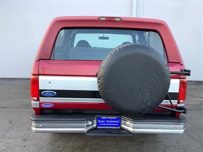 1995 Ford Bronco XL   - Photo 4 - Crest Hill, IL 60403