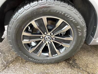 2017 Nissan Armada Platinum   - Photo 52 - Crest Hill, IL 60403