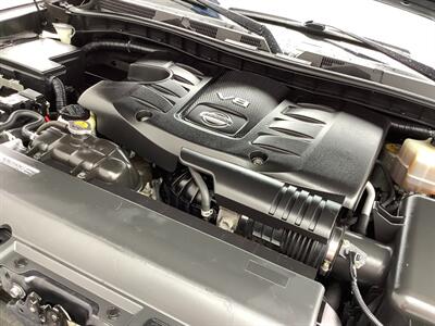 2017 Nissan Armada Platinum   - Photo 25 - Crest Hill, IL 60403