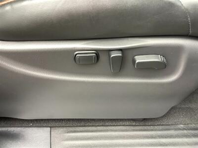 2017 Nissan Armada Platinum   - Photo 44 - Crest Hill, IL 60403