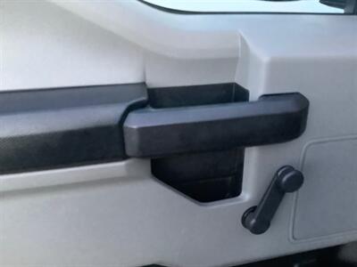 2017 Ford F-250 Super Duty XL - Photo 13 - Crest Hill, IL 60403