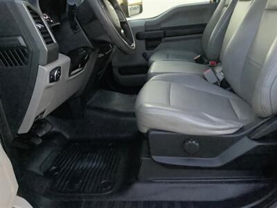 2017 Ford F-250 Super Duty XL - Photo 12 - Crest Hill, IL 60403