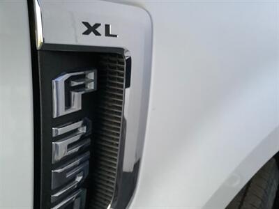 2017 Ford F-250 Super Duty XL - Photo 40 - Crest Hill, IL 60403
