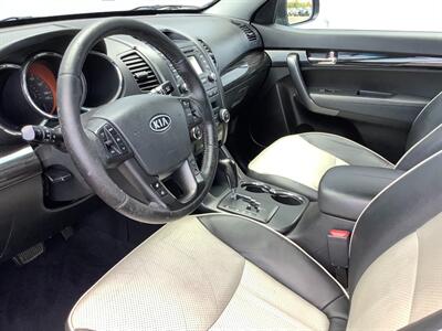 2013 Kia Sorento SX - Photo 15 - Crest Hill, IL 60403