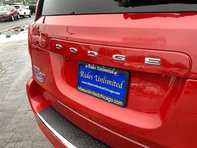 2013 Dodge Grand Caravan SXT   - Photo 39 - Crest Hill, IL 60403