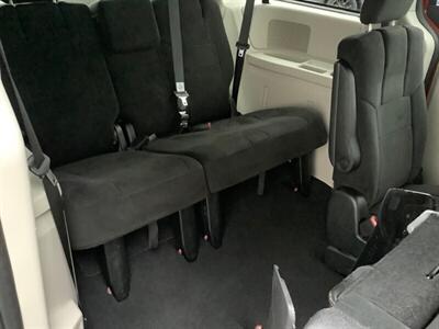 2013 Dodge Grand Caravan SXT   - Photo 29 - Crest Hill, IL 60403