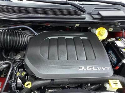 2013 Dodge Grand Caravan SXT   - Photo 49 - Crest Hill, IL 60403