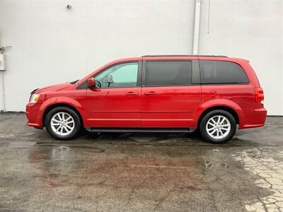 2013 Dodge Grand Caravan SXT   - Photo 3 - Crest Hill, IL 60403