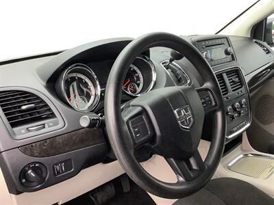 2013 Dodge Grand Caravan SXT   - Photo 21 - Crest Hill, IL 60403