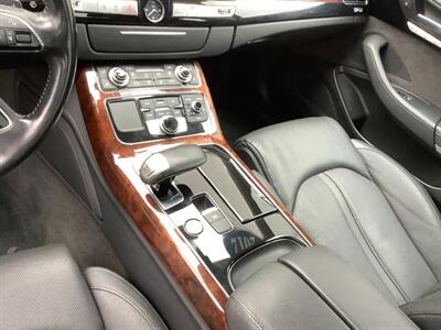 2012 Audi A8 L quattro   - Photo 16 - Crest Hill, IL 60403