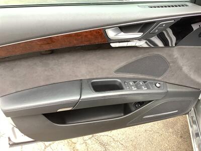2012 Audi A8 L quattro   - Photo 11 - Crest Hill, IL 60403