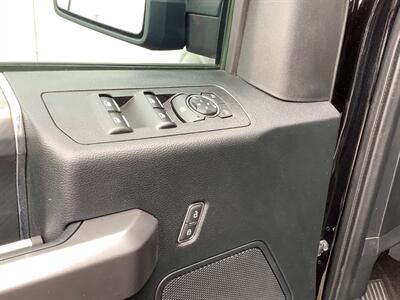 2020 Ford F-150 XLT   - Photo 15 - Crest Hill, IL 60403