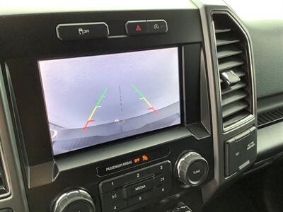 2020 Ford F-150 XLT   - Photo 12 - Crest Hill, IL 60403