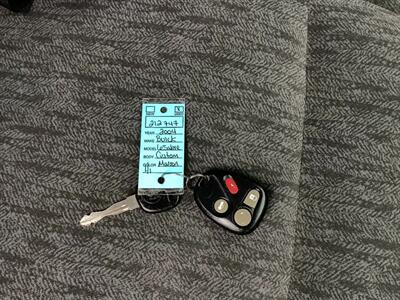 2004 Buick LeSabre Custom   - Photo 28 - Crest Hill, IL 60403