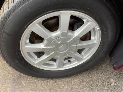 2004 Buick LeSabre Custom   - Photo 33 - Crest Hill, IL 60403