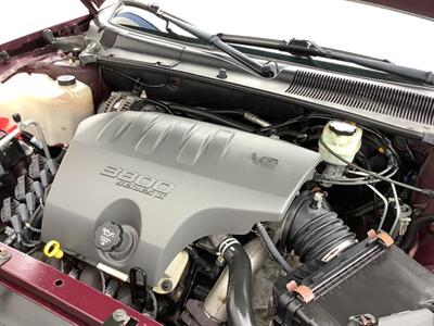 2004 Buick LeSabre Custom   - Photo 36 - Crest Hill, IL 60403