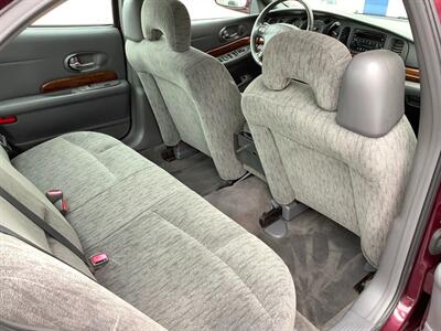 2004 Buick LeSabre Custom   - Photo 25 - Crest Hill, IL 60403