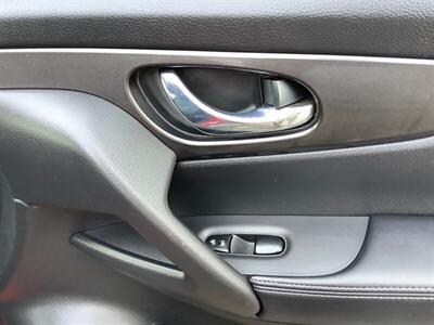 2017 Nissan Rogue SV   - Photo 29 - Crest Hill, IL 60403