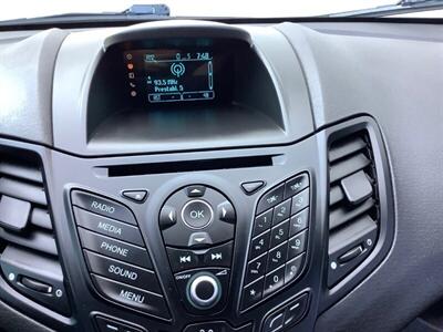 2016 Ford Fiesta SE - Photo 17 - Crest Hill, IL 60403