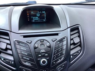 2016 Ford Fiesta SE   - Photo 17 - Crest Hill, IL 60403
