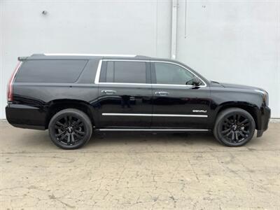 2017 GMC Yukon Denali   - Photo 7 - Crest Hill, IL 60403