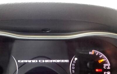 2014 Jeep Grand Cherokee Laredo - Photo 16 - Crest Hill, IL 60403