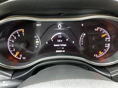 2014 Jeep Grand Cherokee Laredo - Photo 20 - Crest Hill, IL 60403