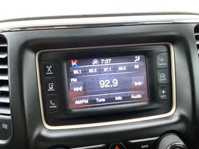 2014 Jeep Grand Cherokee Laredo   - Photo 17 - Crest Hill, IL 60403
