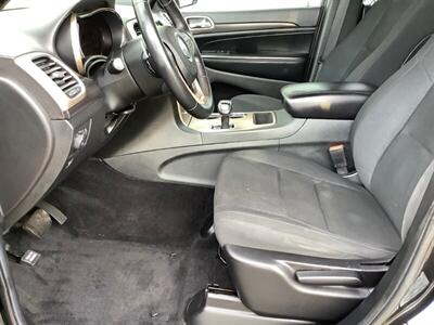 2014 Jeep Grand Cherokee Laredo - Photo 12 - Crest Hill, IL 60403