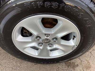 2014 Jeep Grand Cherokee Laredo - Photo 39 - Crest Hill, IL 60403