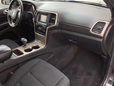 2014 Jeep Grand Cherokee Laredo - Photo 30 - Crest Hill, IL 60403