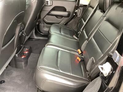 2019 Jeep Wrangler Sahara - Photo 33 - Crest Hill, IL 60403