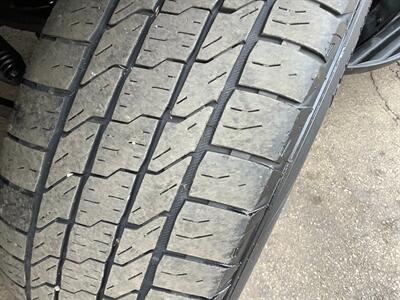 2011 Chevrolet Tahoe LTZ   - Photo 50 - Crest Hill, IL 60403