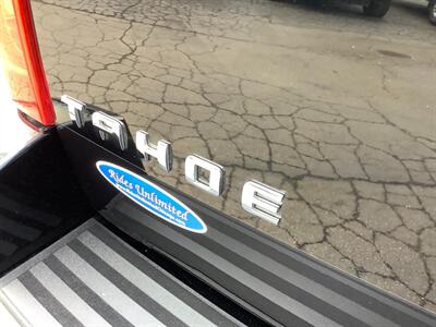 2011 Chevrolet Tahoe LTZ   - Photo 37 - Crest Hill, IL 60403