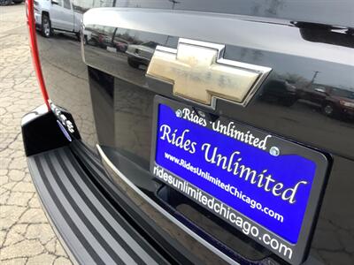 2011 Chevrolet Tahoe LTZ   - Photo 36 - Crest Hill, IL 60403